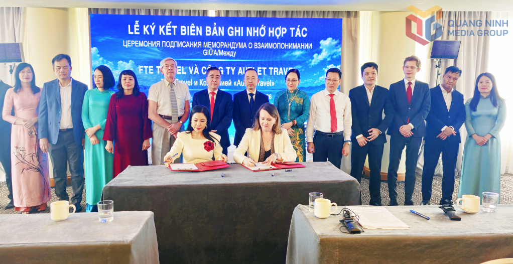 ...và ký kết với Công ty Autlet. 
