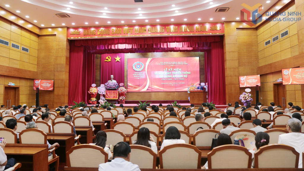 Quang cảnh lễ kỷ niệm.