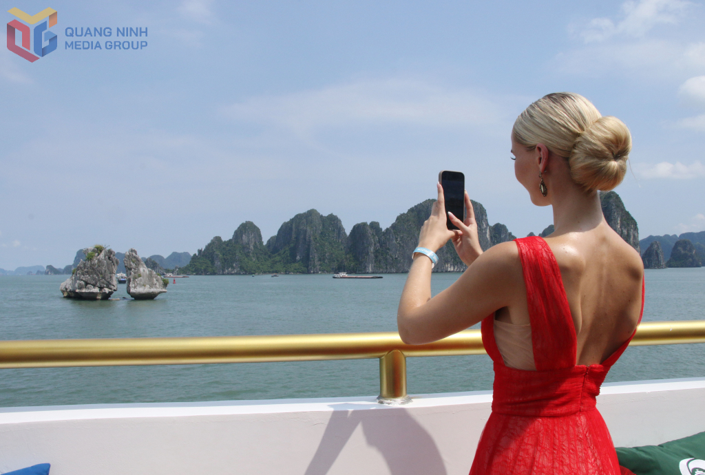 Rất nhiều những hình ảnh, thước phim về vịnh Hạ Long được các thí sinh ghi lại.