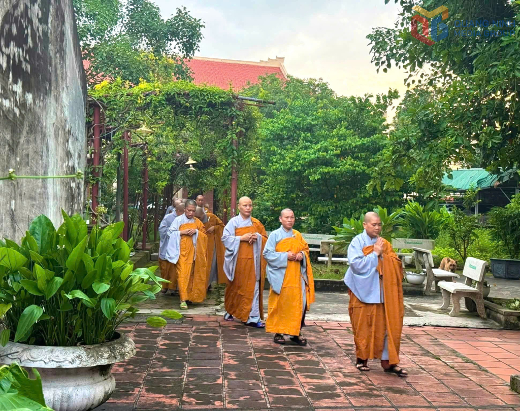 Hoạt động phật pháp tại Yên Tử.
